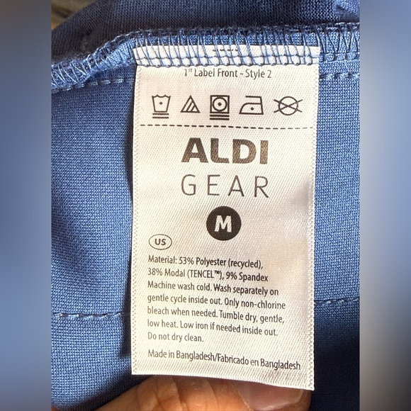 Aldi Wide Leg Pull On Blue Stripped Sweatpants, size Medium - Picture 11 of 12